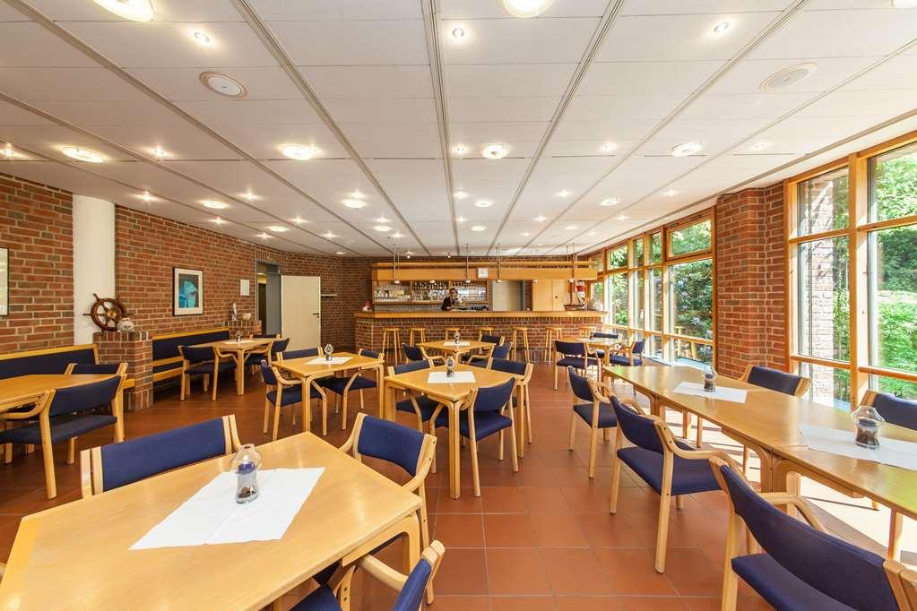 Garner Hotel Kiel - Akademie Restaurante foto