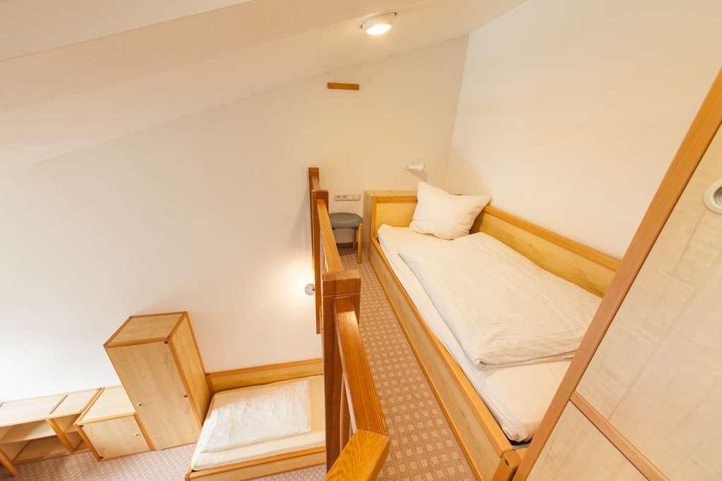 Garner Hotel Kiel - Akademie Habitación foto